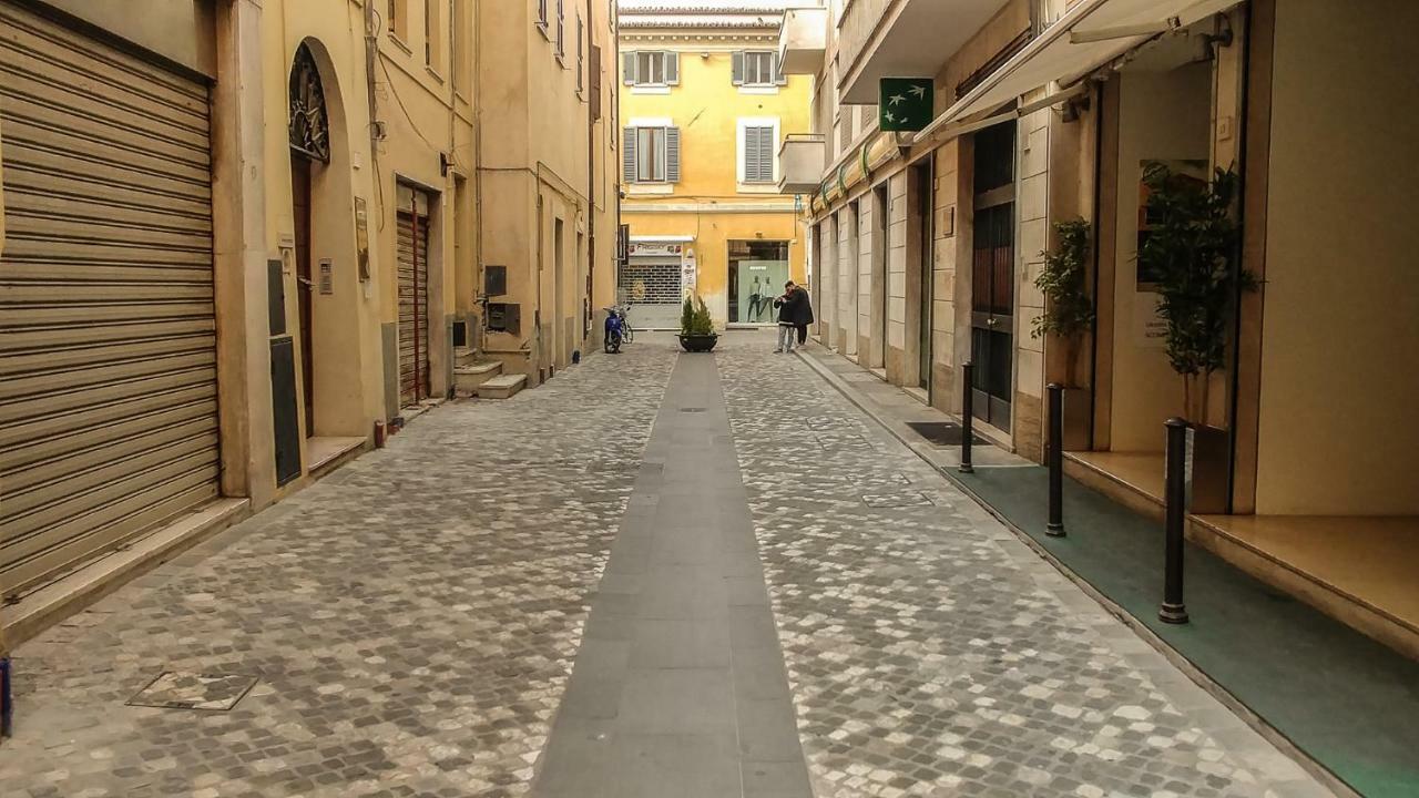 Casa Roncalli Foligno Buitenkant foto